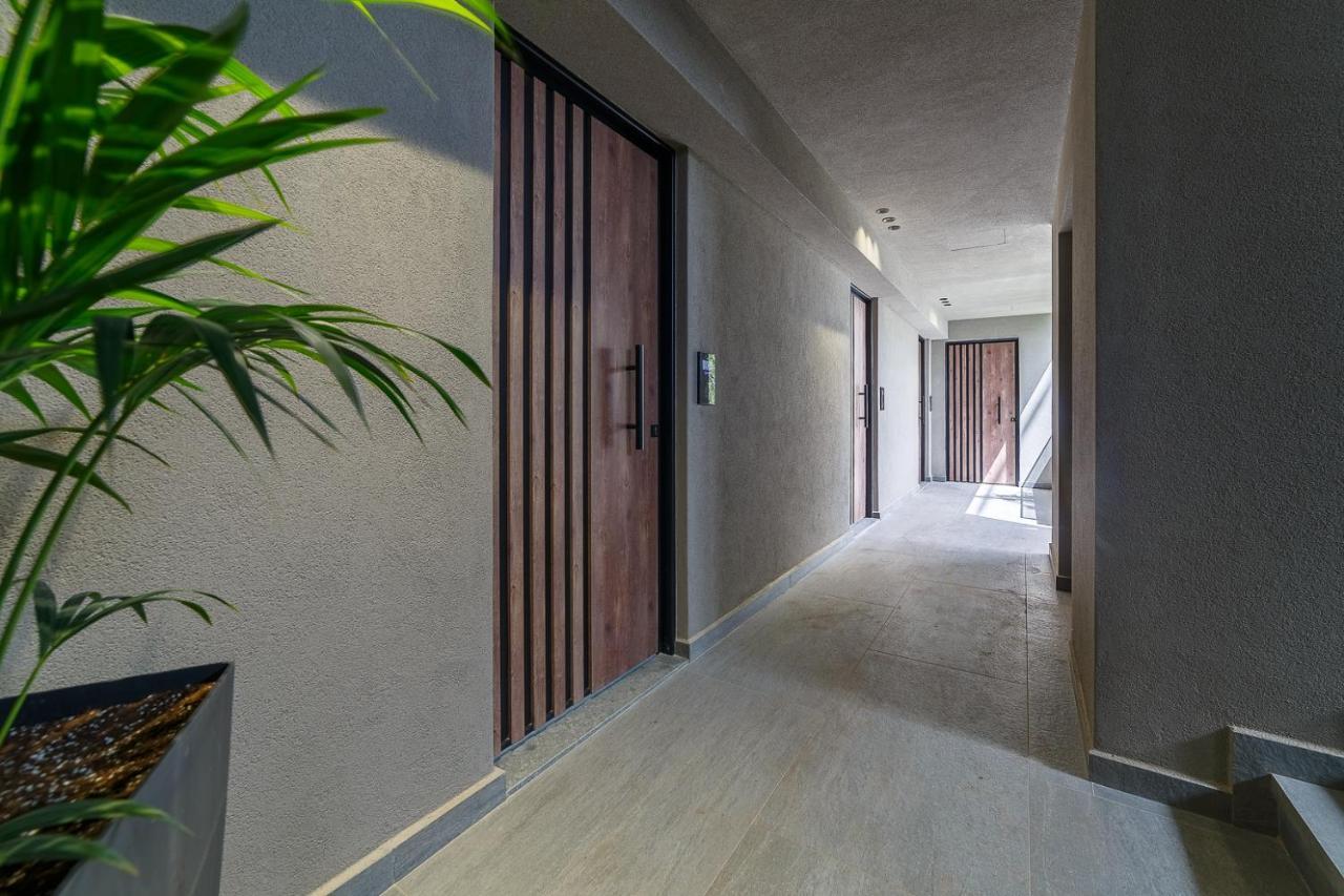 Utopia Luxury Suites بلاتانيز المظهر الخارجي الصورة