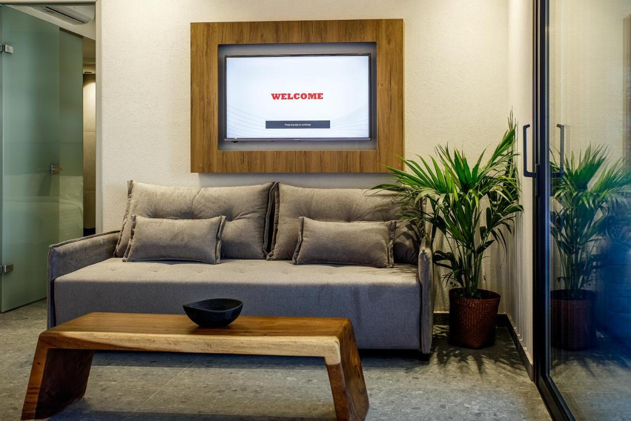 Utopia Luxury Suites بلاتانيز المظهر الخارجي الصورة